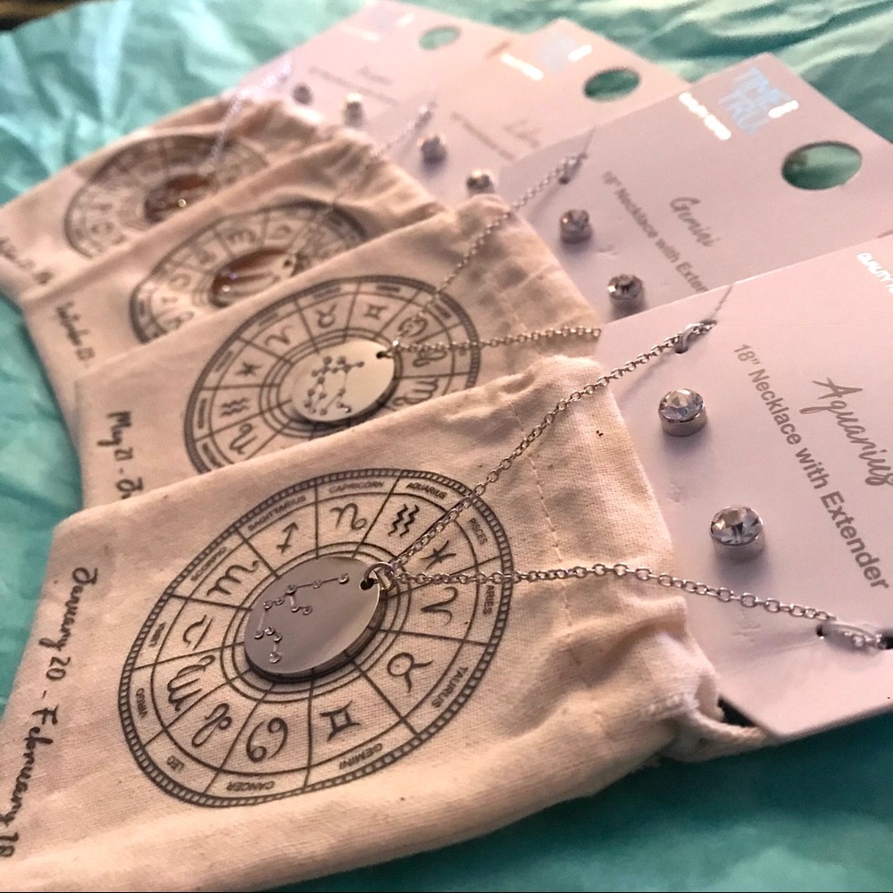 NWT Astrology Necklace and Earrings 💎✨